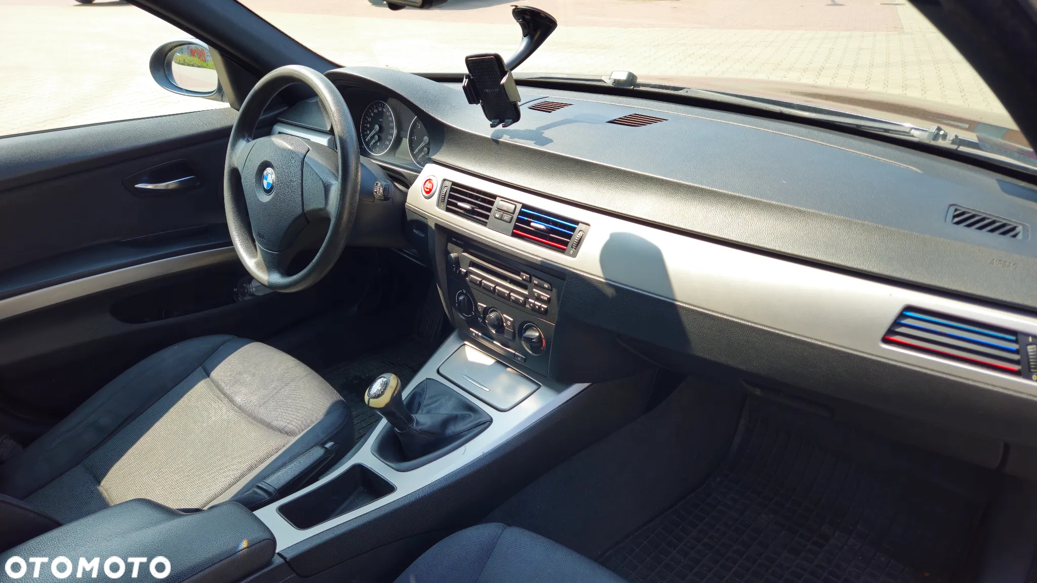 BMW Seria 3 318i - 7