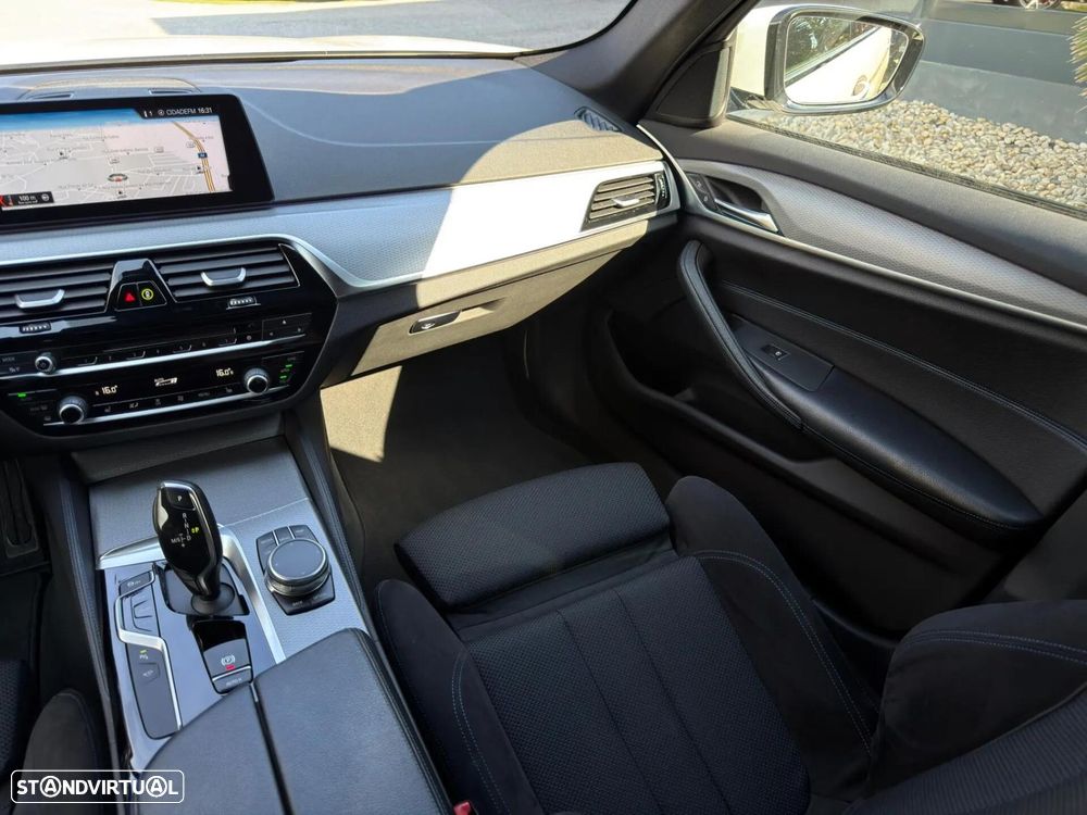 BMW 520 d Pack M Auto - 30