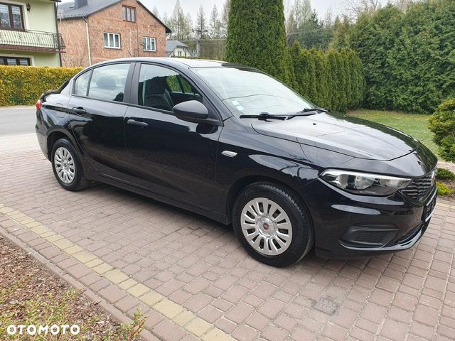 Fiat Tipo 1.4 T-Jet 16v Easy - 1