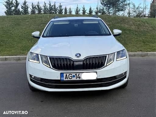 Skoda Octavia 2.0 TDI ELEGANCE DSG - 3