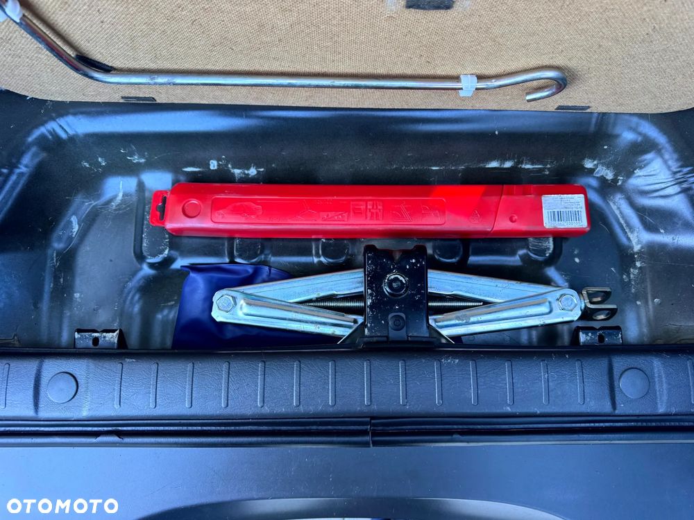 Suzuki Jimny - 15
