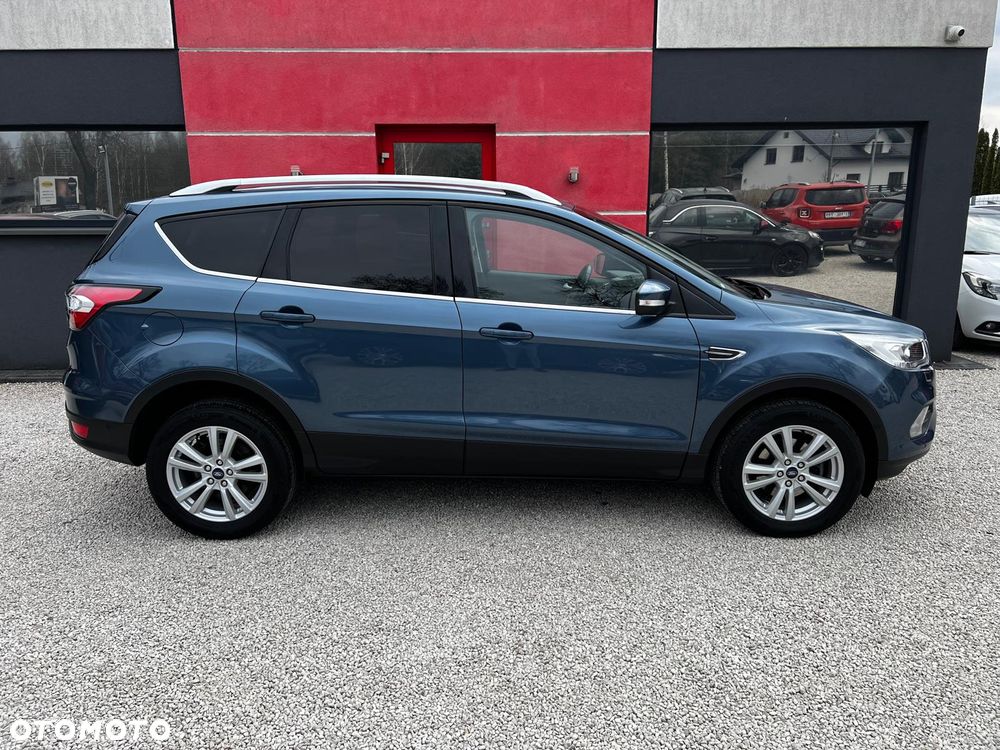 Ford Kuga 1.5 EcoBoost 2x4 Titanium - 10