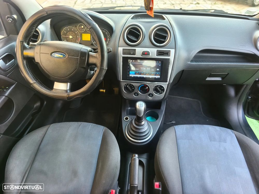 Ford Fiesta 1.25 First Edition - 10