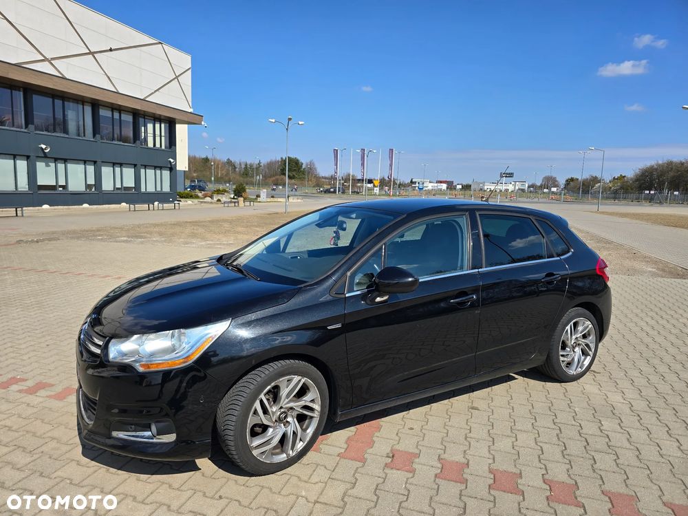 Citroën C4 VTi 120 Exclusive - 3