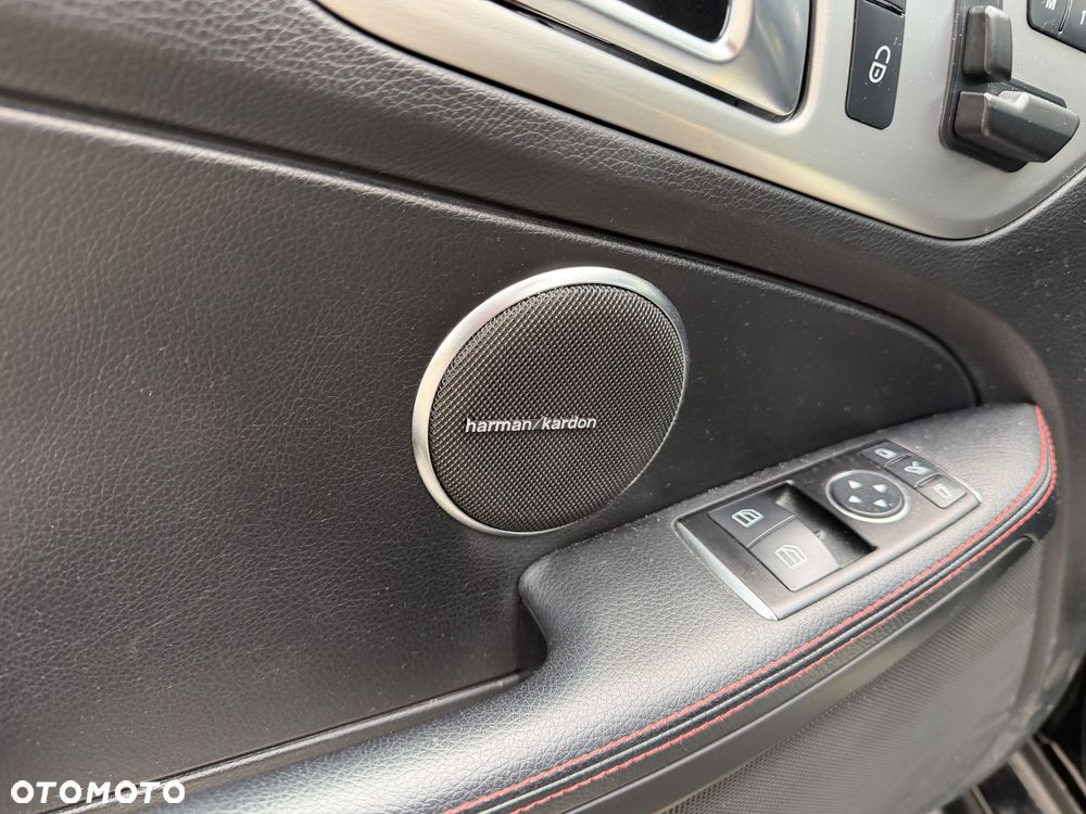 Mercedes-Benz SLK 200 (BlueEFFICIENCY) 7G-TRONIC - 13