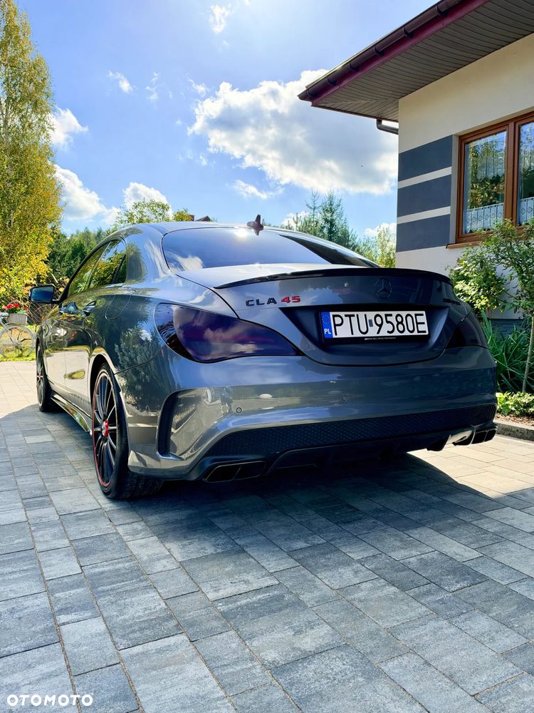 Mercedes-Benz CLA 45 AMG 4-Matic - 8