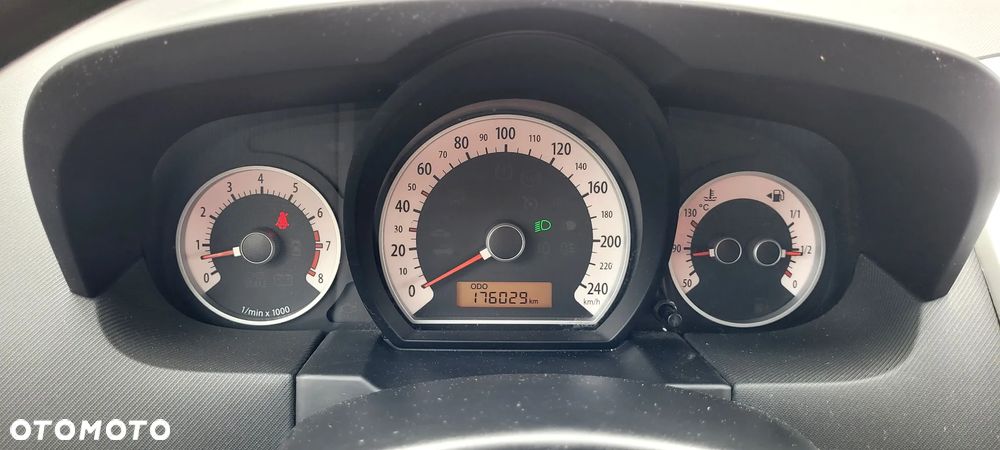 Kia Ceed 1.6 Comfort + - 8
