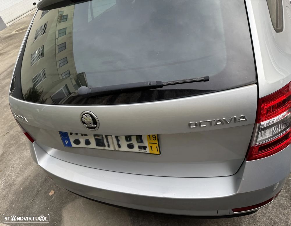 Skoda Octavia Break 1.6 TDi Active - 9