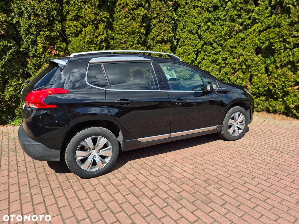 Peugeot 2008 1.6 VTi Style - 4