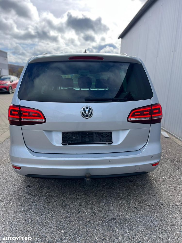 Volkswagen Passat 2.0 TDI DSG (BlueMotion Technology) Comfortline - 3