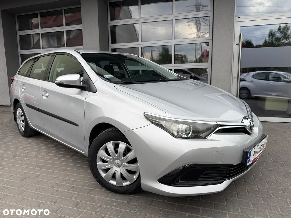 Toyota Auris 1.33 VVT-i Active - 16