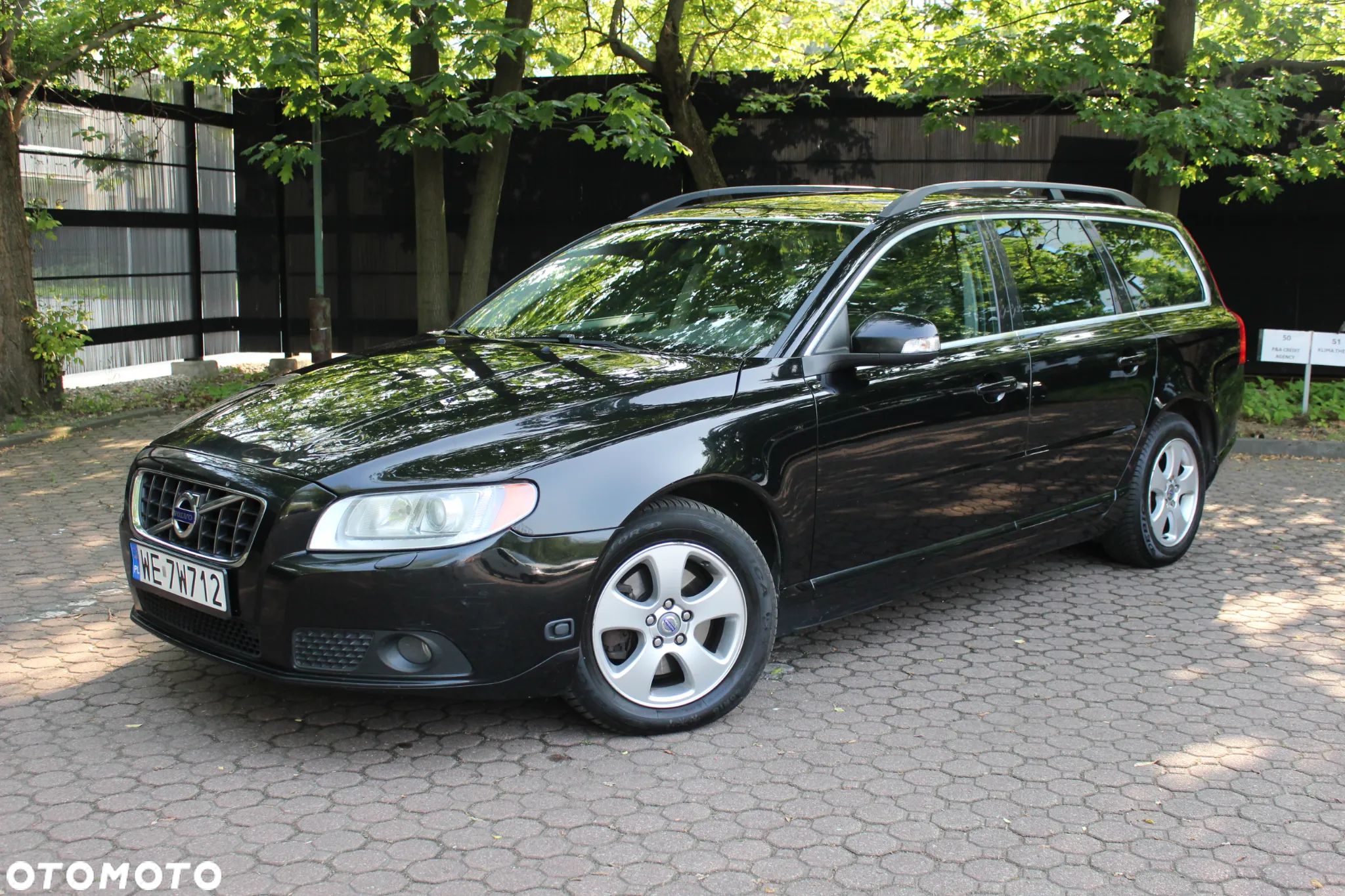 Volvo V70 2.0 Momentum - 1