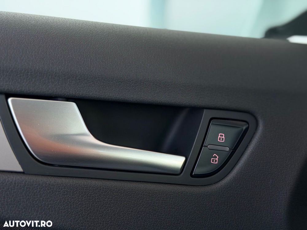 Audi A4 1.8 TFSI Attraction - 23