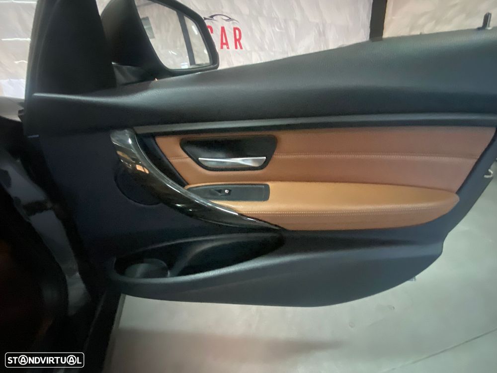 BMW 318 d Line Luxury - 19