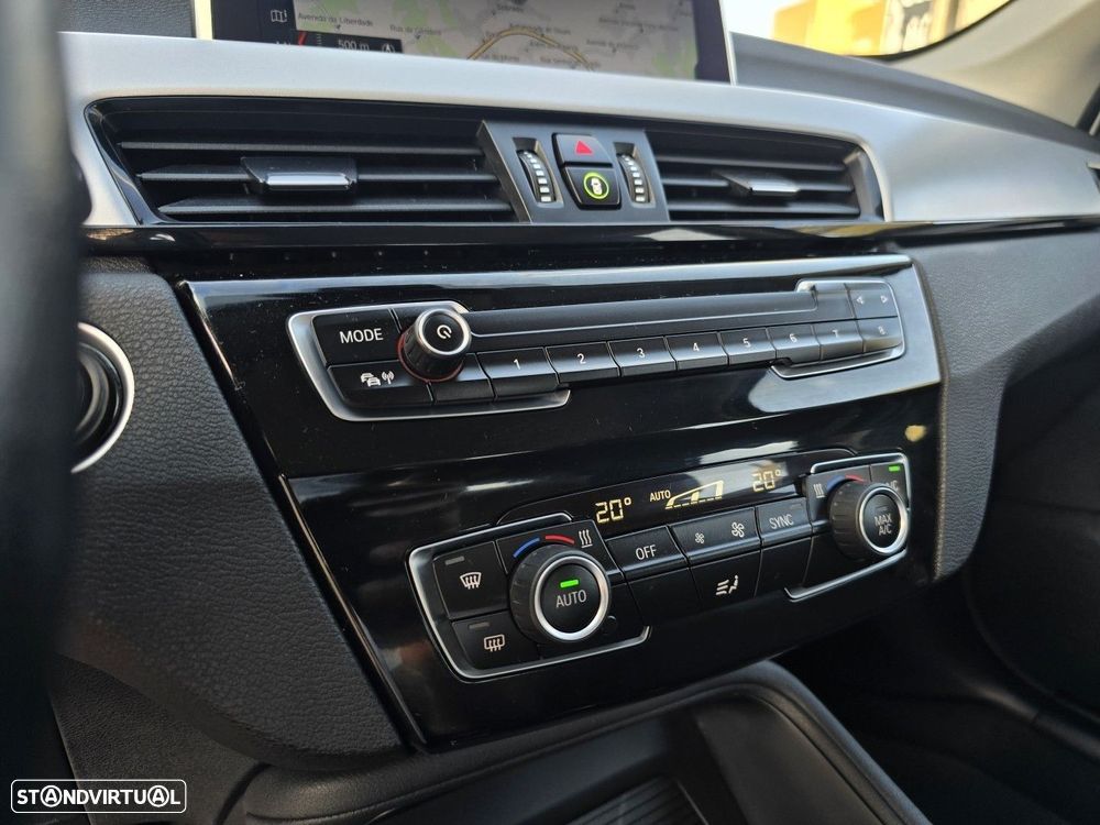 BMW X1 25 e xDrive xLine - 32