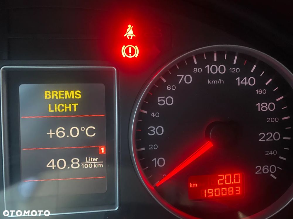 Audi A4 Limousine - 7