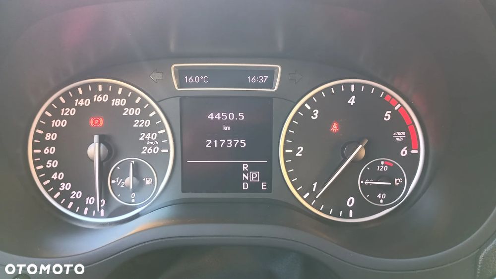 Mercedes-Benz Klasa B 180 (CDI) d 7G-DCT - 15