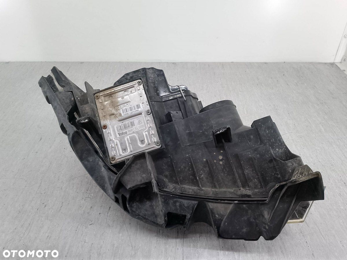 LAMPA PRZÓD LEWA XENON RENAULT MEGANE II 7701054660 89307035 - 3