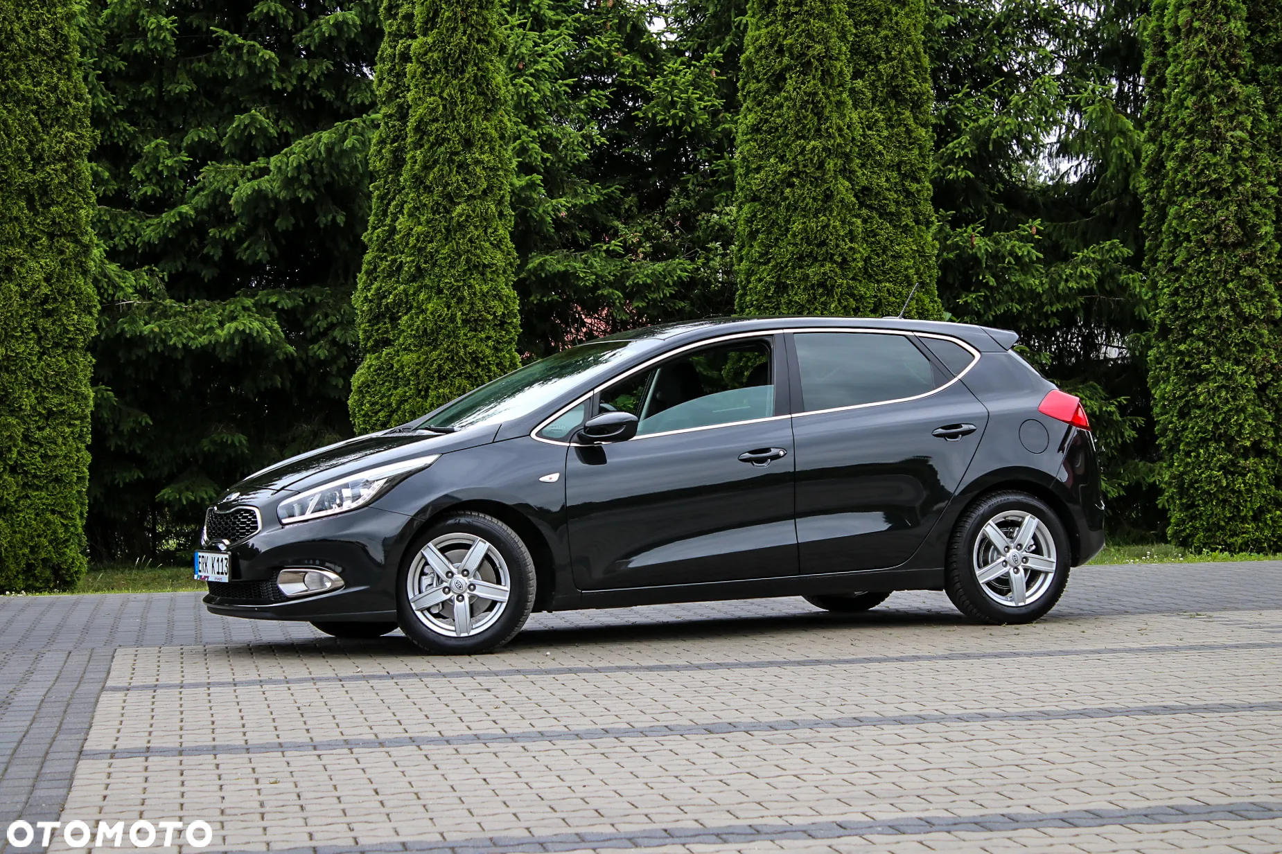 Kia Ceed 1.6 GDI Dream Team Edition - 10