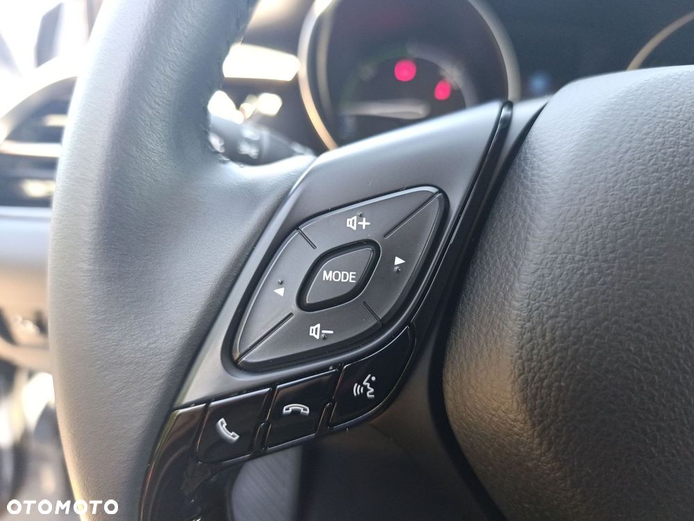 Toyota C-HR 1.8 Hybrid GPF Comfort - 29