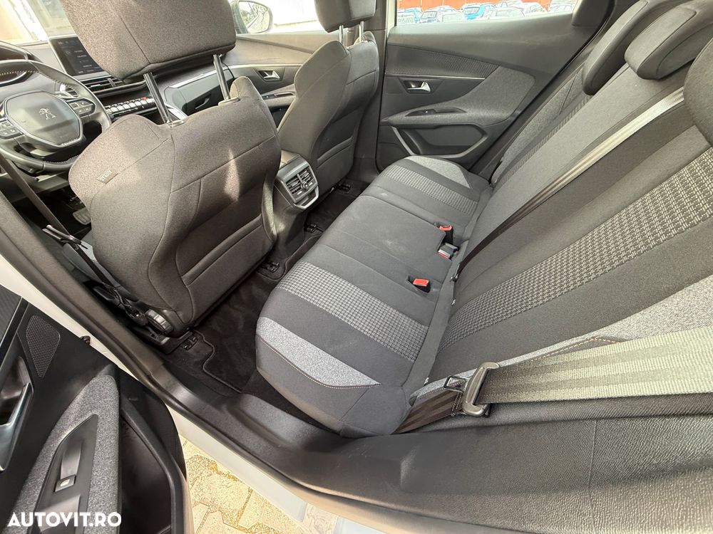 Peugeot 3008 BlueHDi 130 Stop & Start EAT8 Active Business-Paket - 9