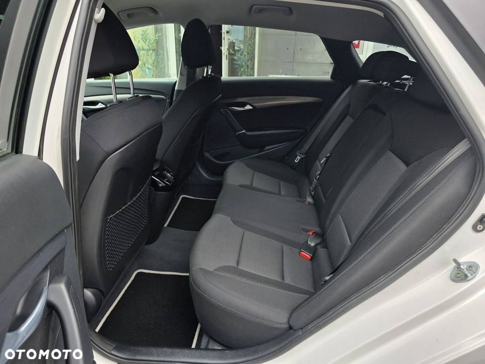 Hyundai i40 1.7 CRDi Automatik Premium - 33