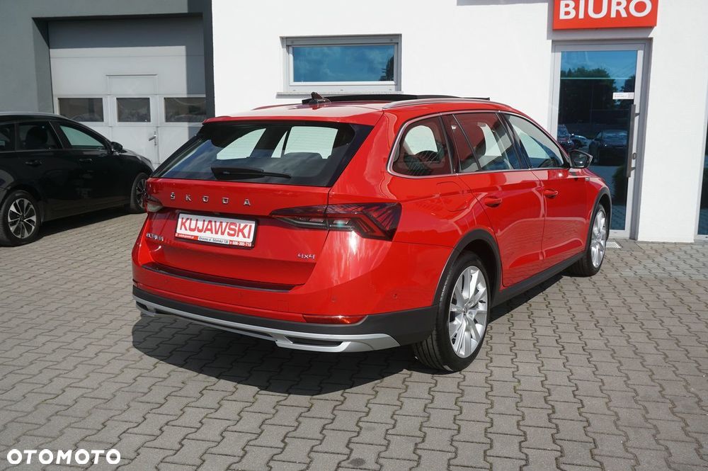 Skoda Octavia 2.0 TDI DSG 4x4 Scout First Edition - 34