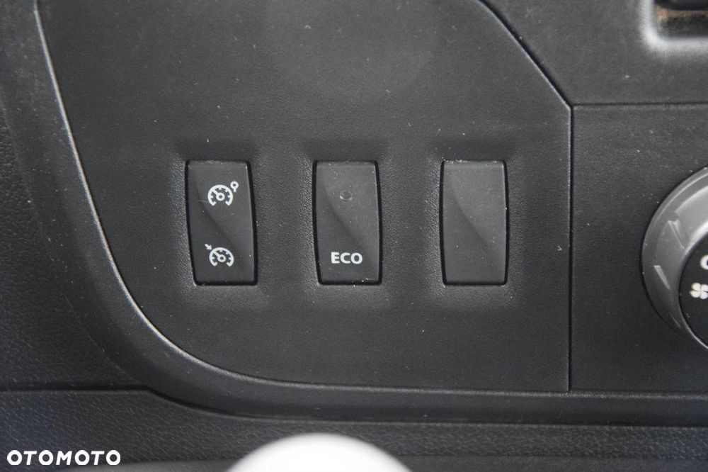 Renault MASTER ​*L2H2​*DOKA​*7-OSOB​*2.3DCI​​*KLIMA​​*TEMPOMAT​*12 - 17
