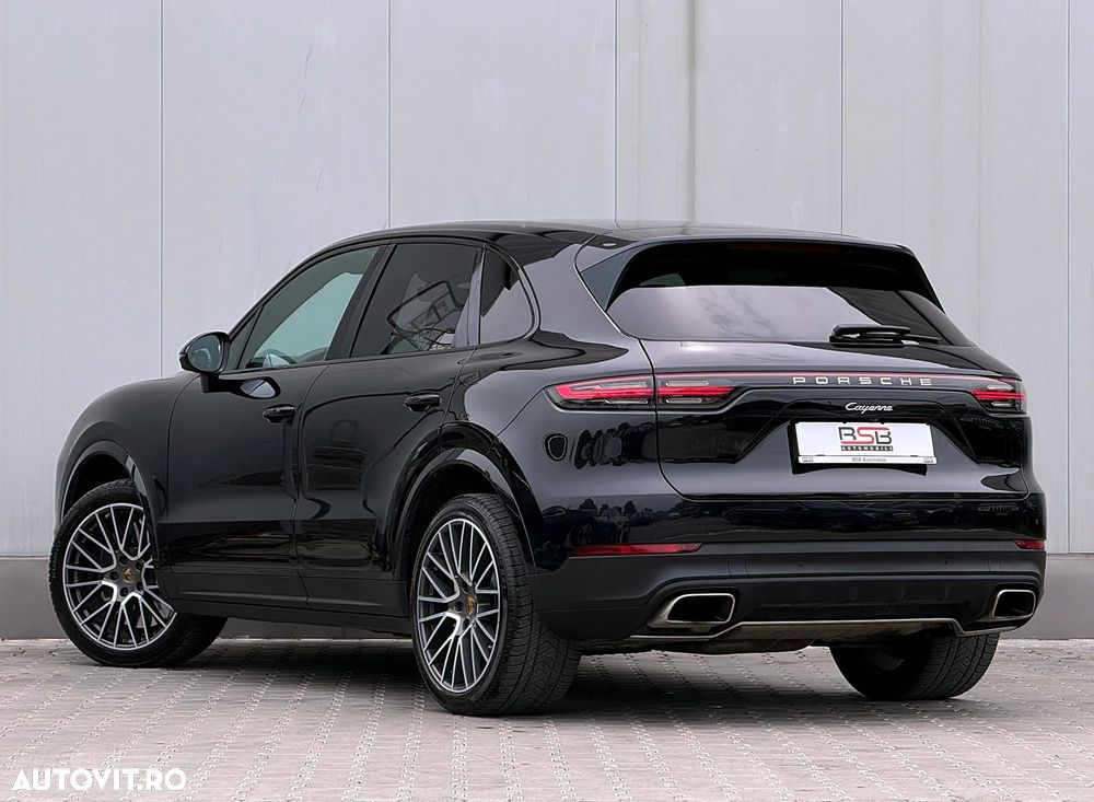 Porsche Cayenne Tiptronic S Platinum Edition - 4