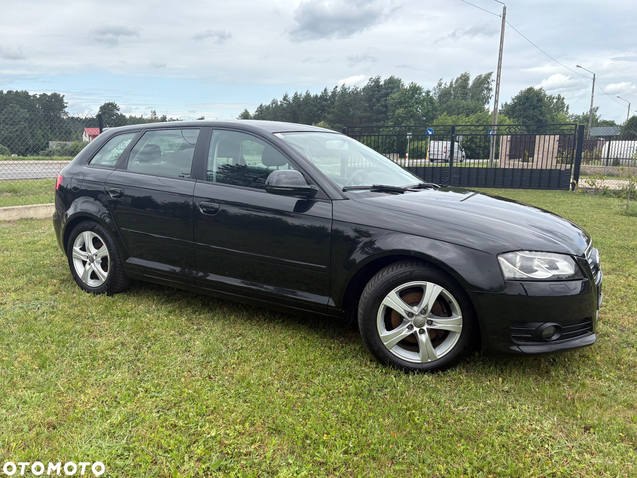 Audi A3 1.6 Sportback Attraction - 4