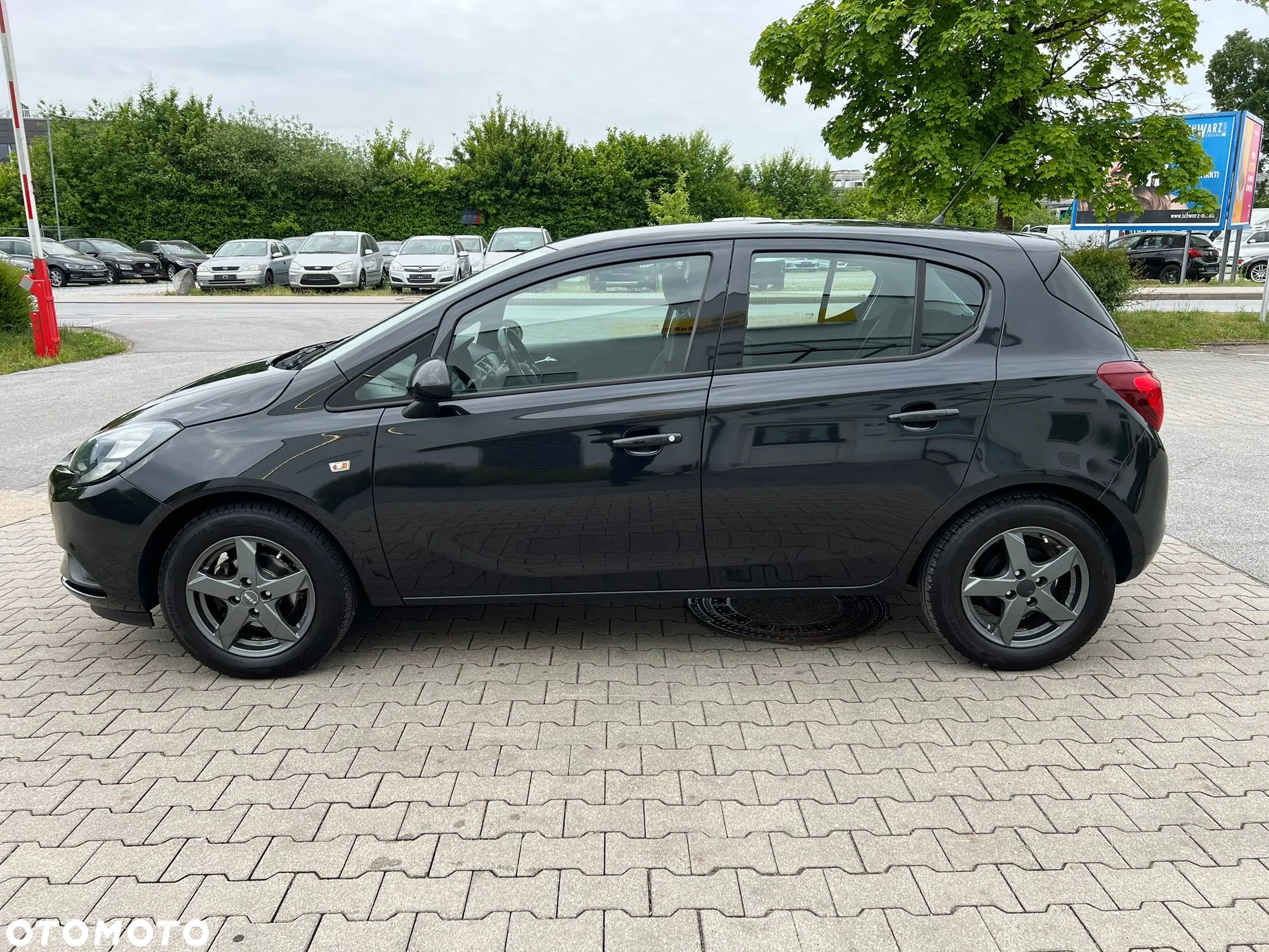 Opel Corsa 1.4 Color Edition - 2