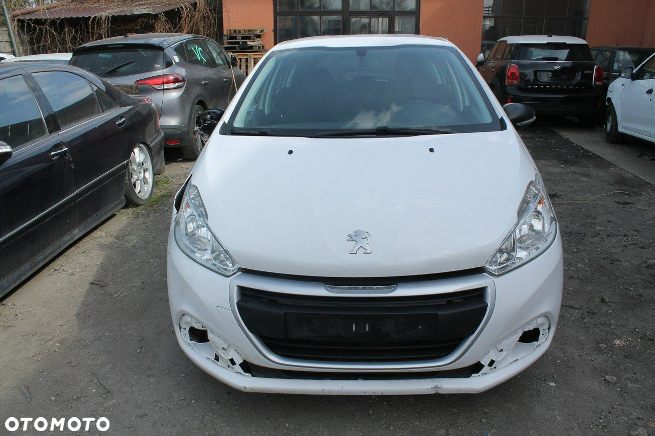 Peugeot 208 - 2