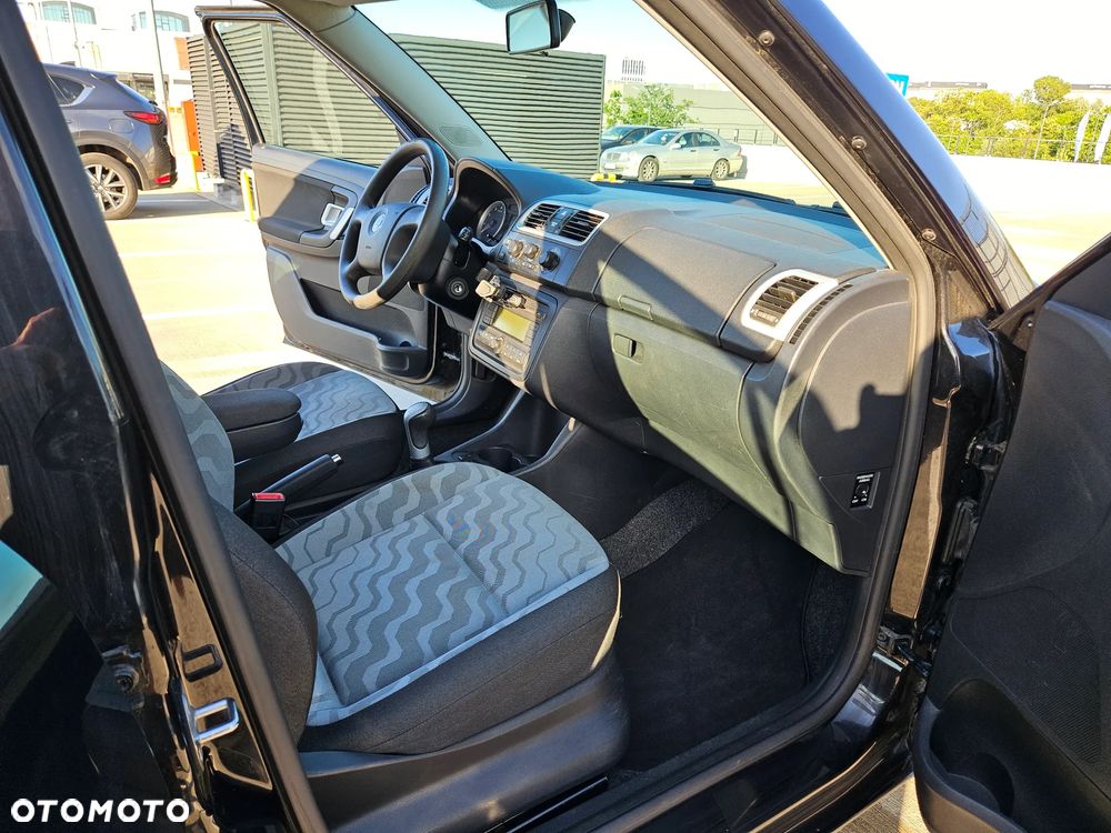 Skoda Fabia - 10