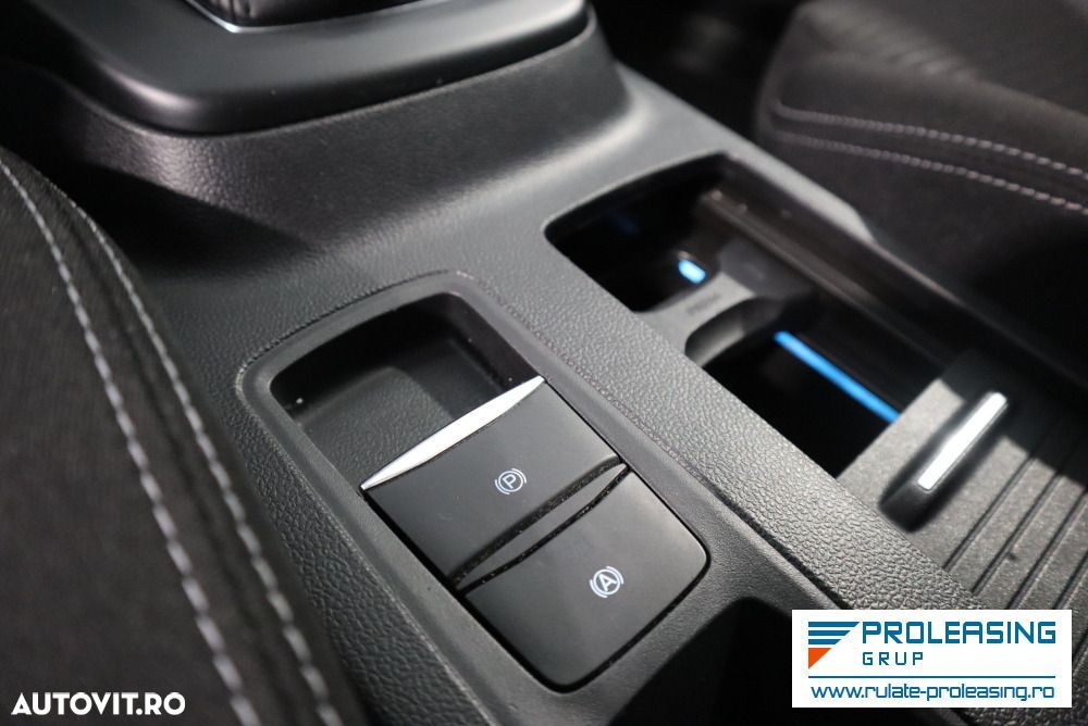 Ford Focus - 13