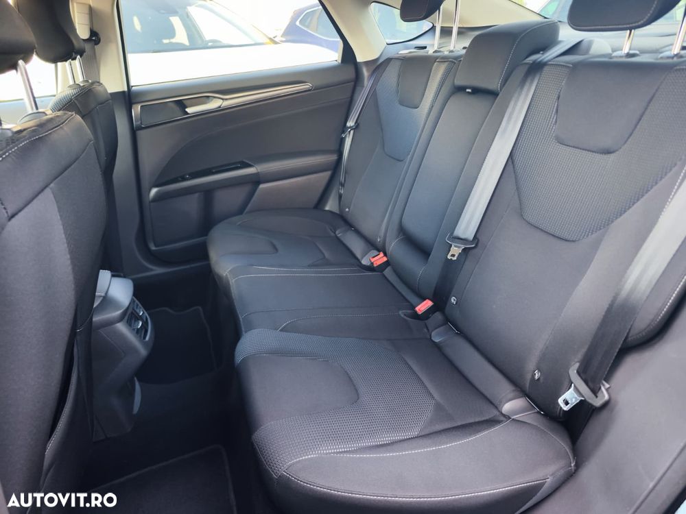 Ford Mondeo - 15