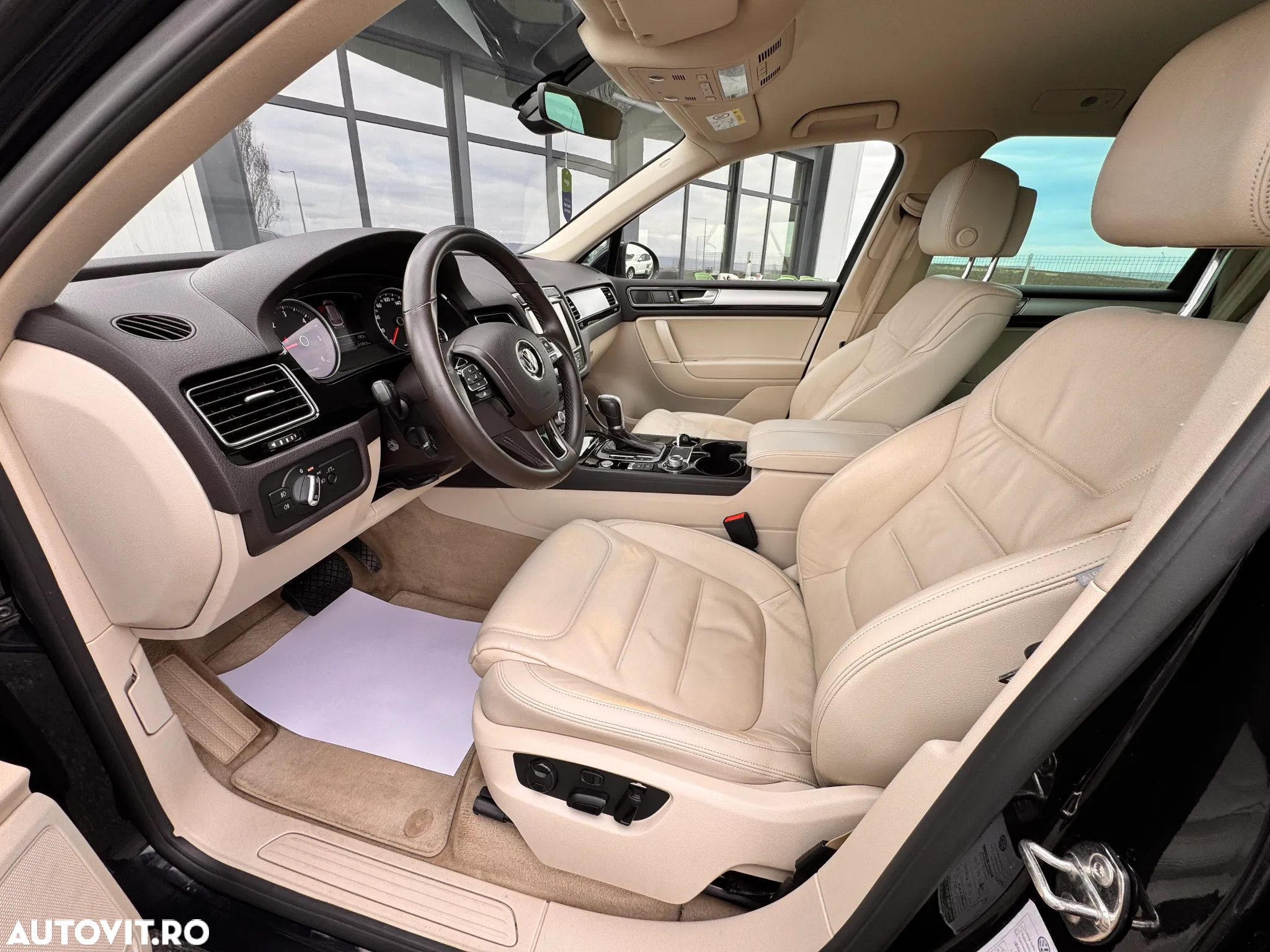 Volkswagen Touareg 3.0 V6 TDI SCR Blue Motion DPF Automatik Terrain Tech Executive Edition - 11