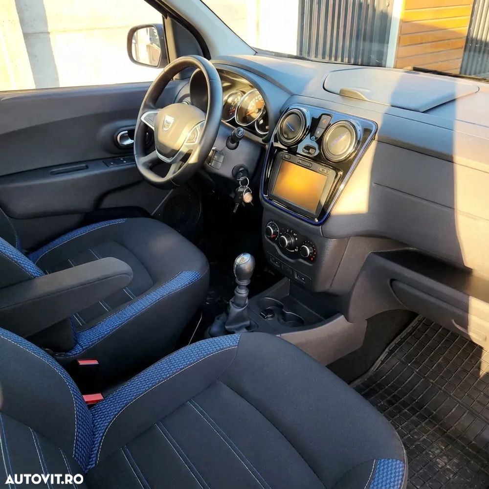 Dacia Lodgy 1.5 Blue dCi Stepway - 6