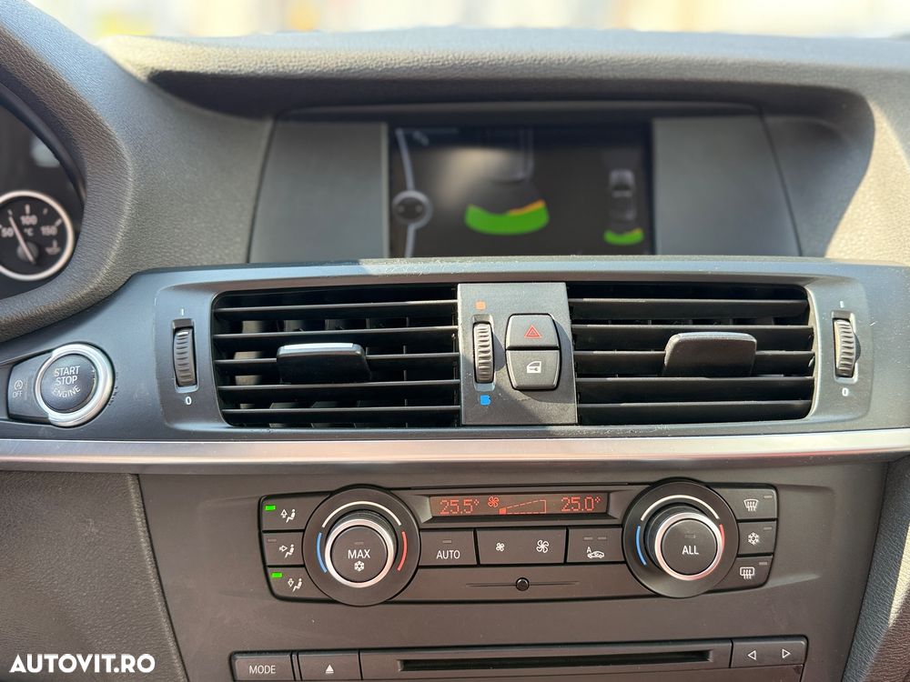 BMW X3 xDrive20d Aut. - 9