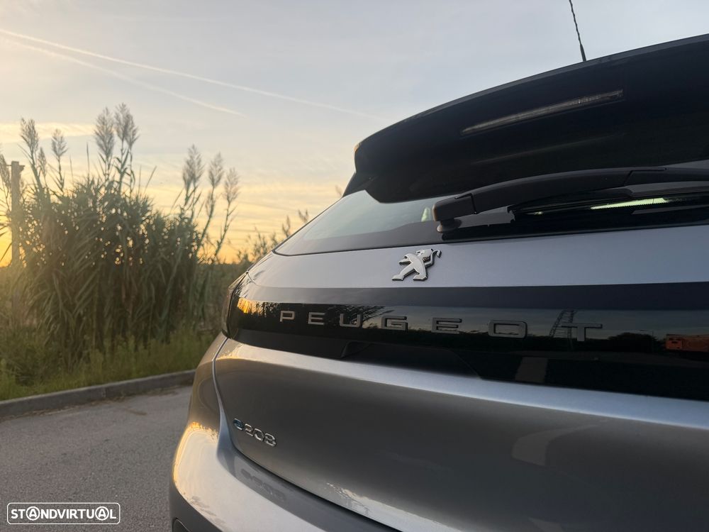 Peugeot e-208 50 kWh Active Pack - 9