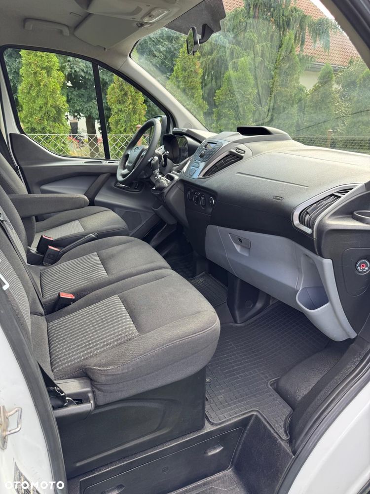 Ford Transit - 12