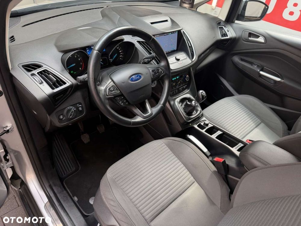 Ford C-MAX - 23