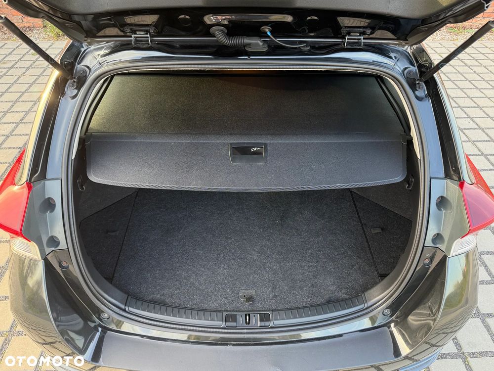 Toyota Auris 1.2 Turbo Edition-S - 24