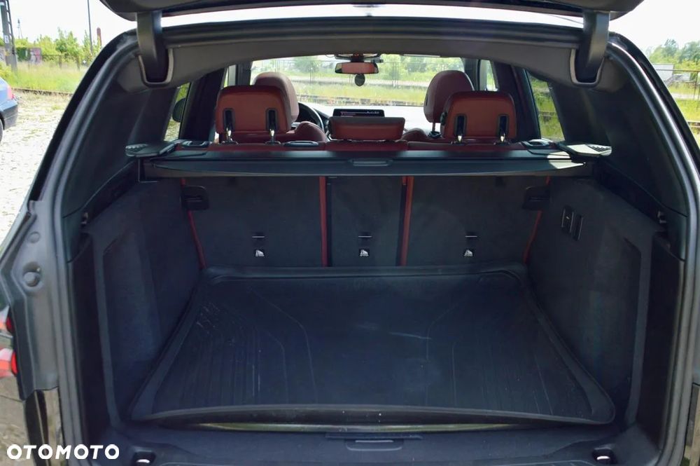 BMW X3 xDrive30i - 13