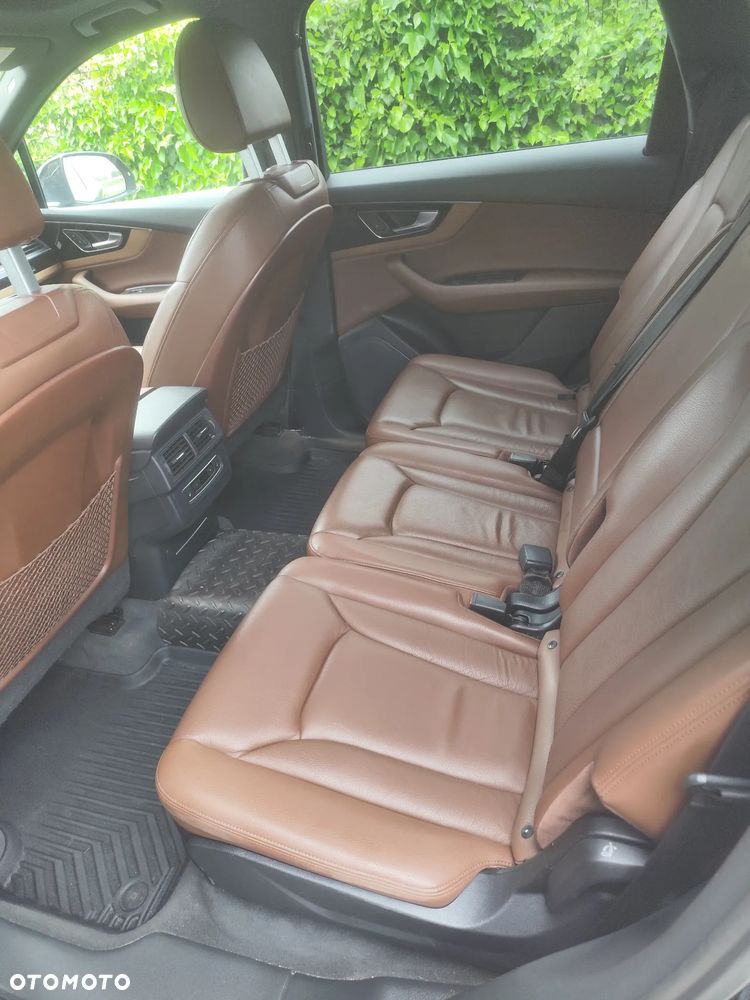 Audi Q7 - 27
