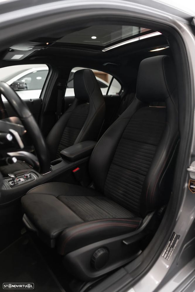Mercedes-Benz A 45 AMG 4Matic Speedshift 7G-DCT - 25