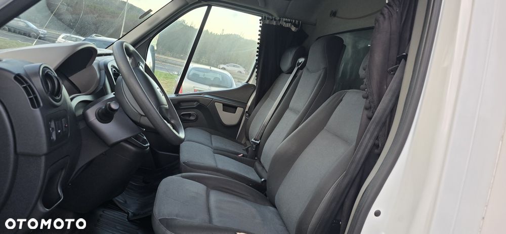 Renault Master - 10