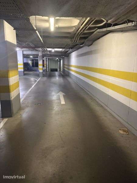 Lugar de garagem Avenida de Berlim - Grande imagem: 4/7