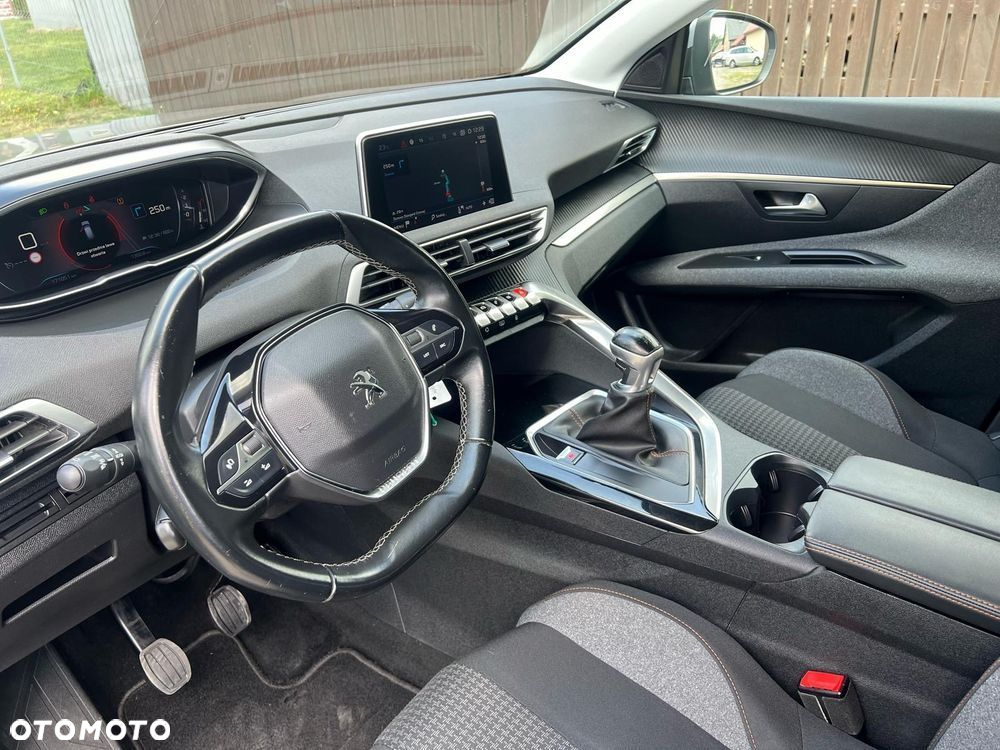 Peugeot 3008 1.5 BlueHDi Active S&S - 21