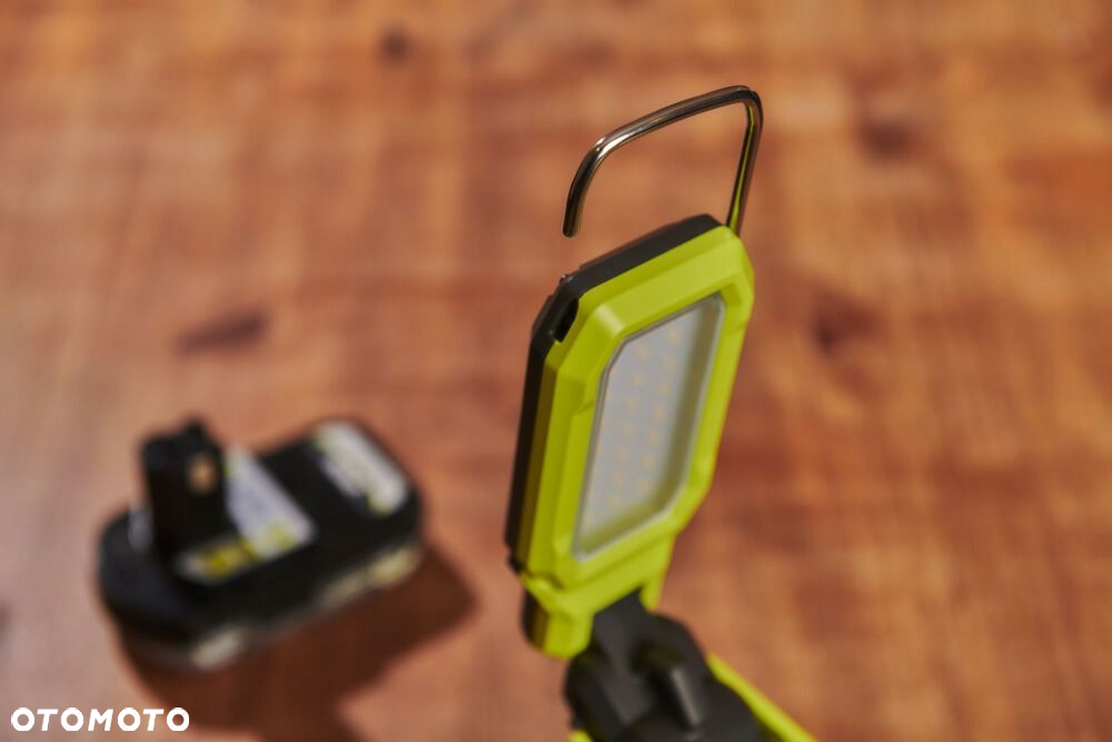 RYOBI LAMPA ROBOCZA WARSZTATOWA Akumulatorowa Inspekcyjna ONE 18V RSL18-0 - 8