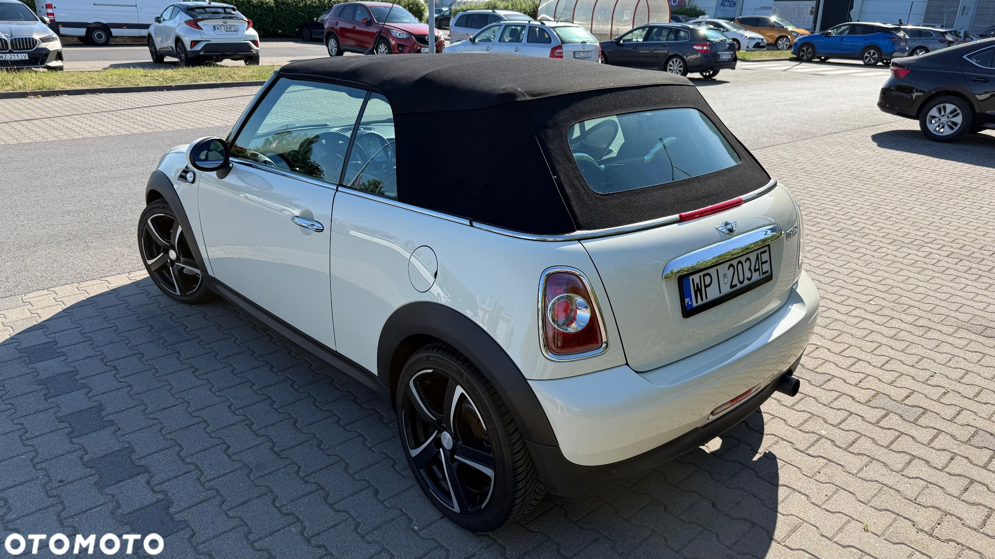 MINI Cooper Standard - 3
